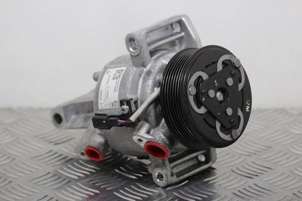 Nissan Micra Air Conditioning Compressor Pump (2022) - 1