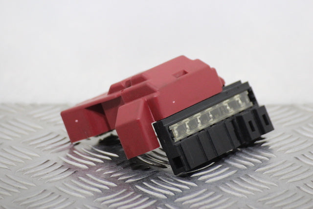 Nissan Micra Battery Fuse Board 