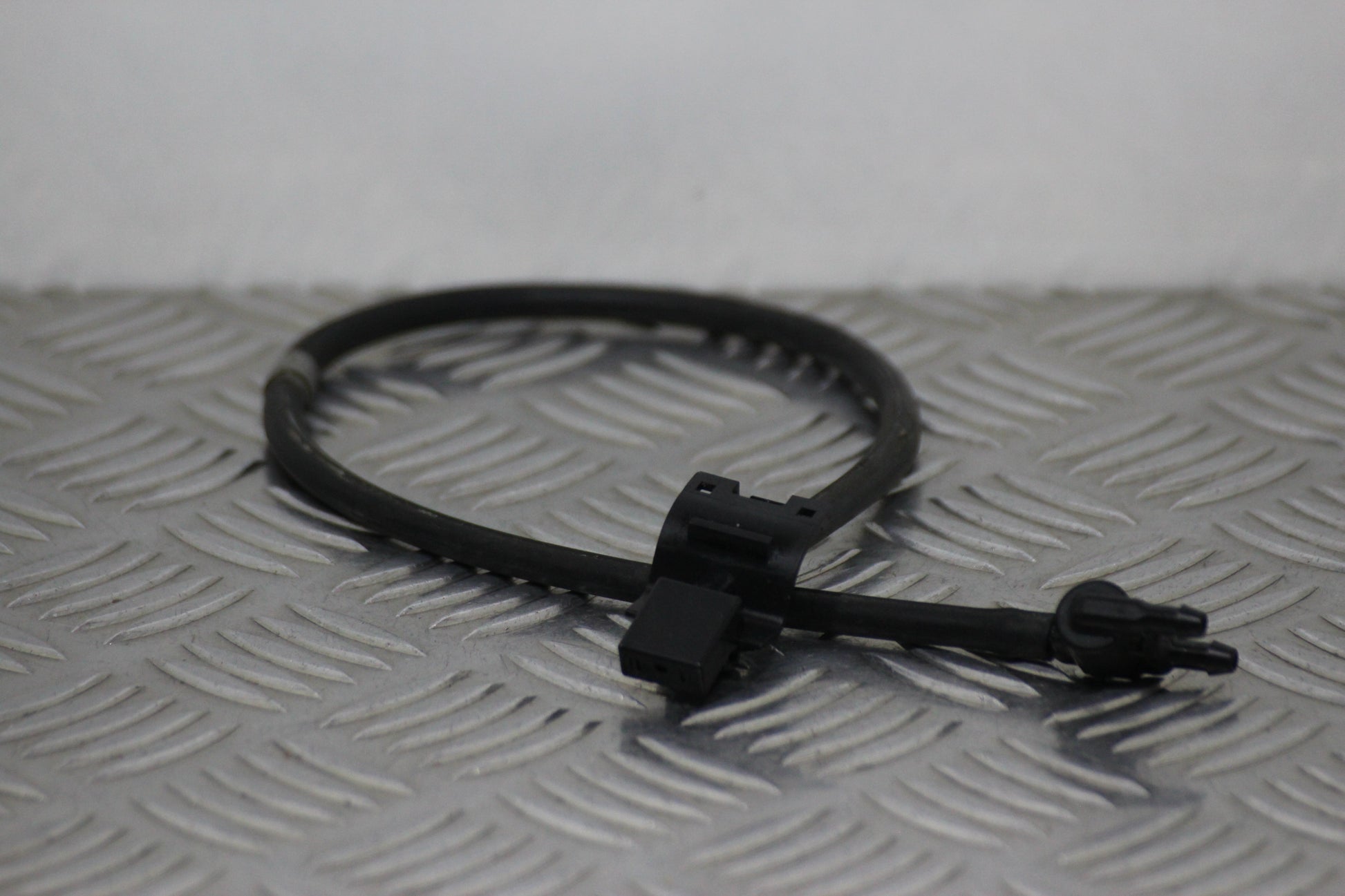 Toyota Corolla Windscreen Washer Jet Passengers Side 