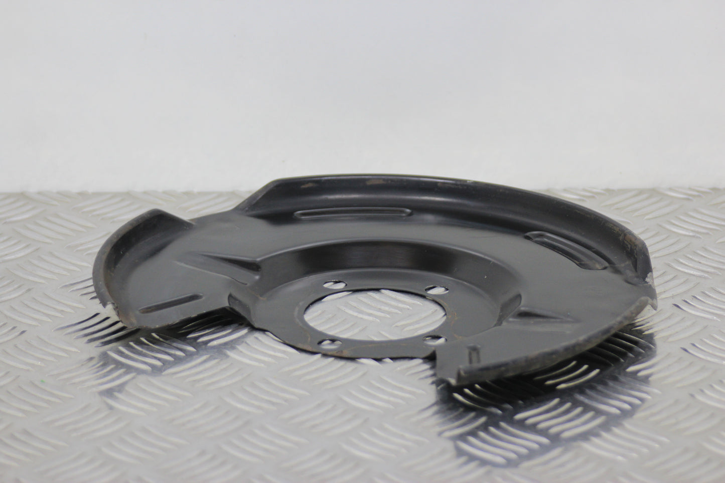 Toyota Corolla Dust Cover Rear Drivers Side 