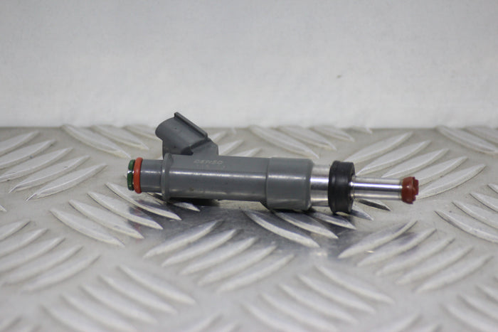 Toyota Corolla Fuel Injector No2 