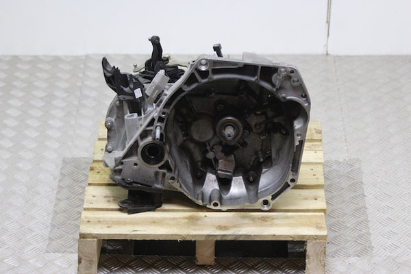 Nissan Micra Gearbox (2022) - 1