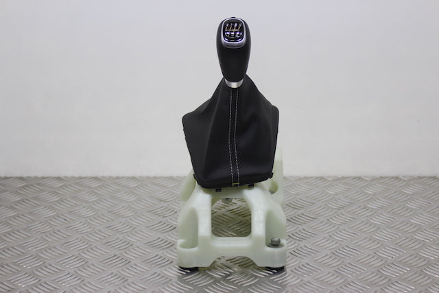 Kia Ceed Gear Stick 
