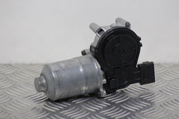 Kia Ceed Wiper Motor Front (2023) genuine OEM used part - CarBreakers.ie