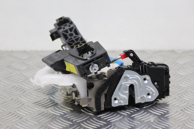 Kia Ceed Door Lock Assembly Front Drivers Side 