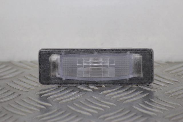 Kia Ceed Number Plate Light Drivers Side 