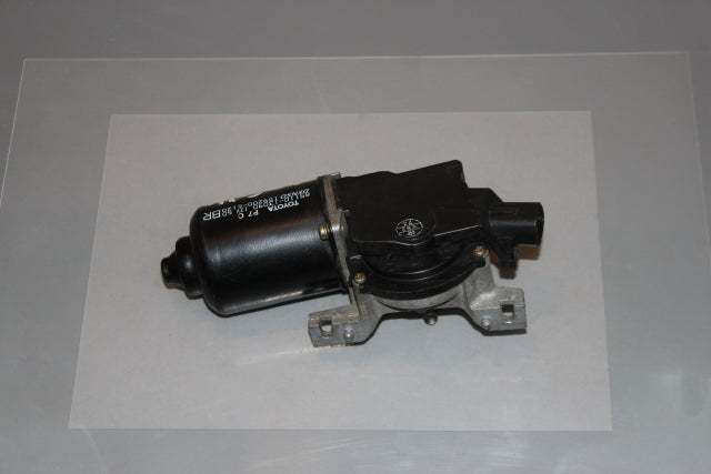 Toyota Corolla Verso Wiper Motor Front (2001) genuine OEM used part - CarBreakers.ie