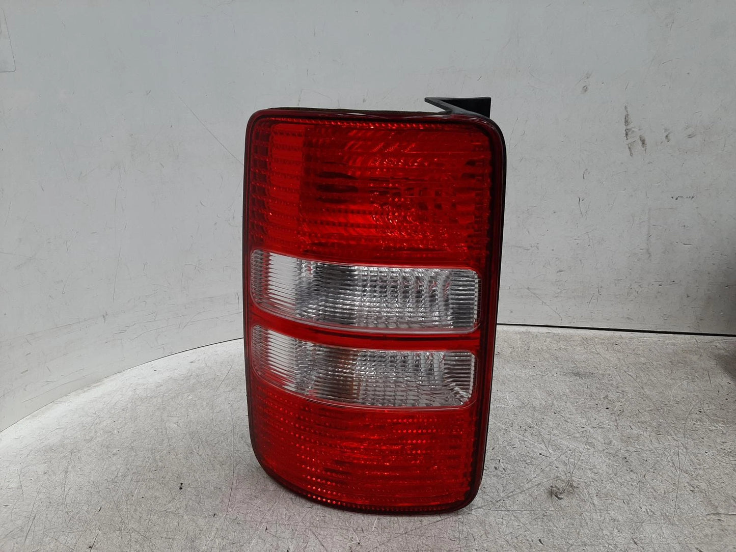 Volkswagen Caddy Mk3 2K N/S Passengers Left Rear Taillight Tail Light 