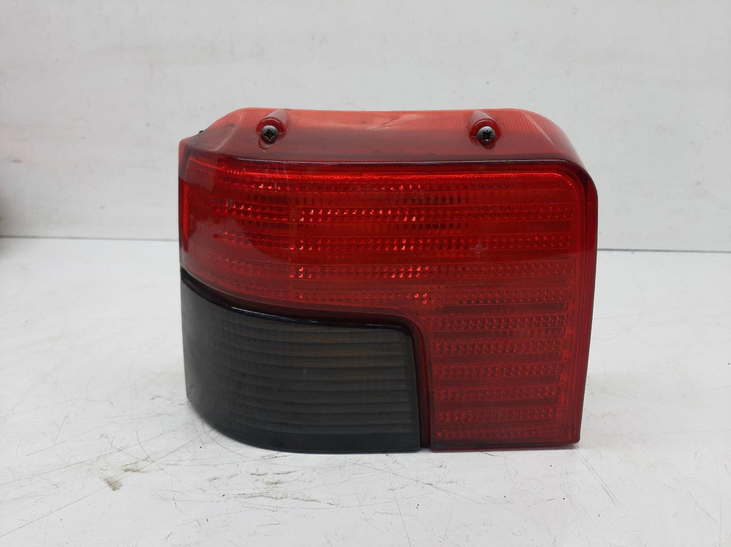Peugeot 205 Passengers Left Rear Bulb Taillight Tail Light 