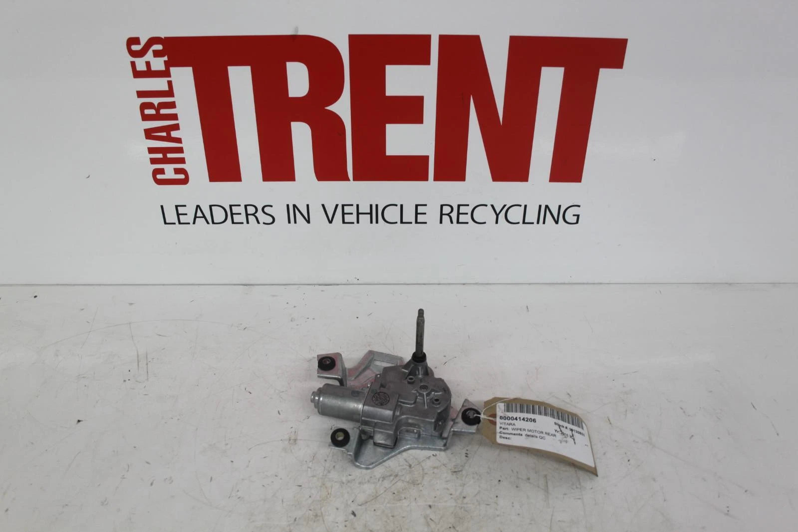 Suzuki Vitara Mk4 Rear Wiper Motor Mitsuba D001 3 Pin Plug 