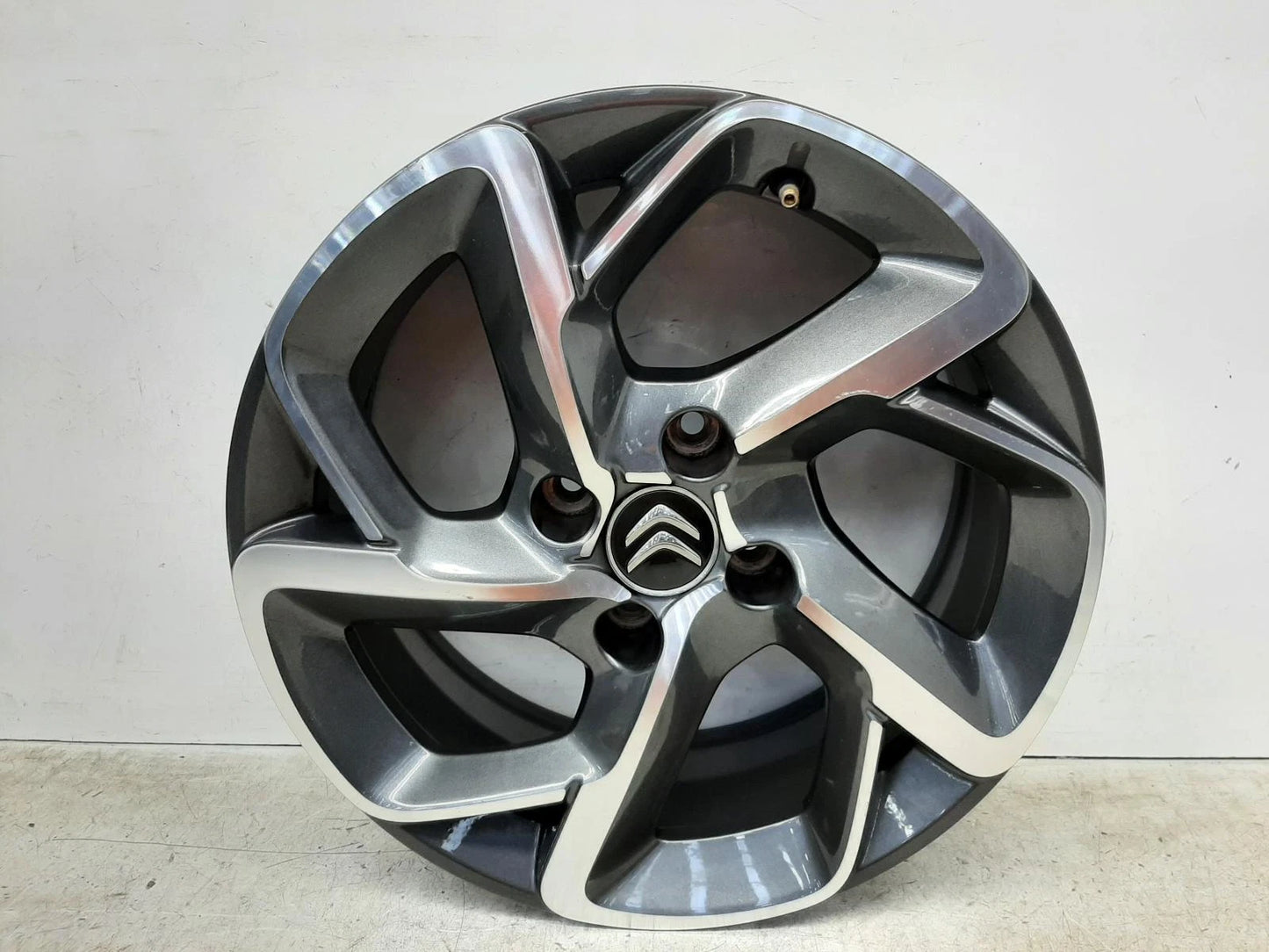 Citroen C3 Mk3 Alloy Wheel 6.5jx16 5 Spoke 