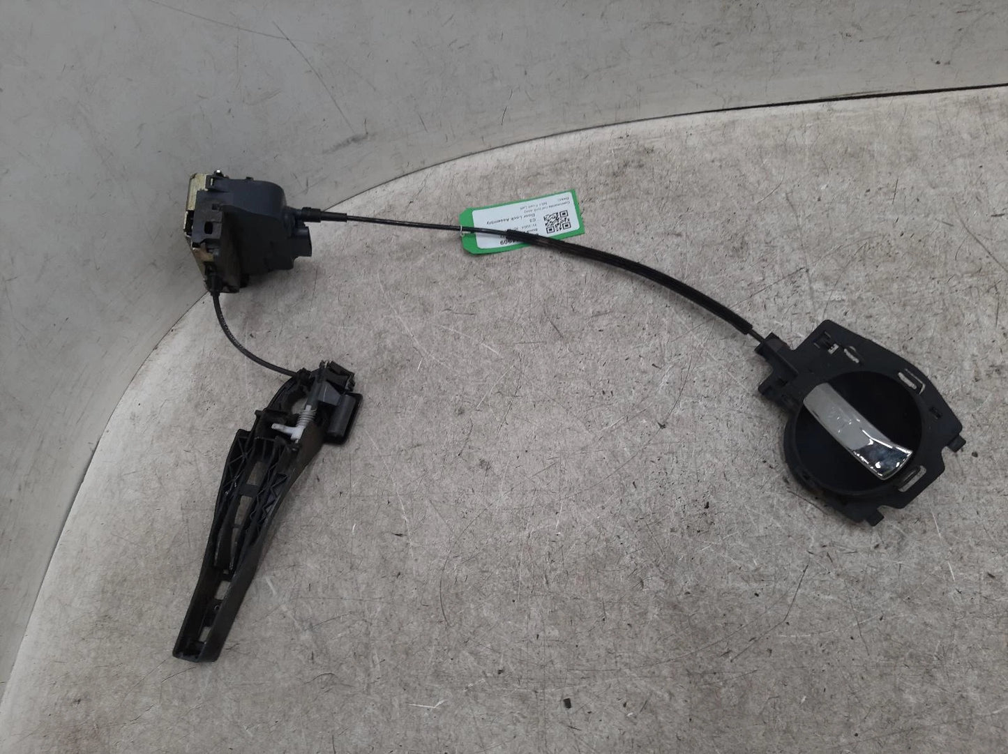 Citroen C3 Mk1 N/S Left Front Door Lock Assembly 