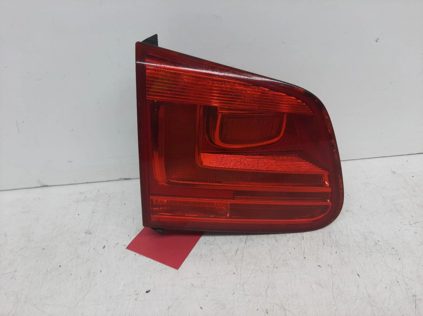 Volkswagen Tiguan Mk1 N/S Passengers Left Rear Inner Taillight Tail Light 