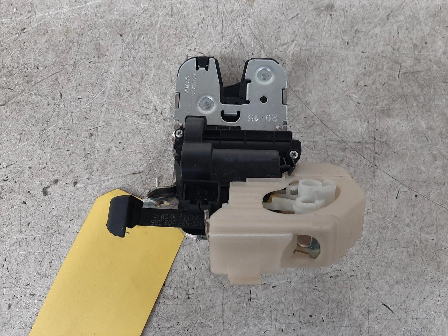 Volkswagen Passat Tailgate Lock Assembly 