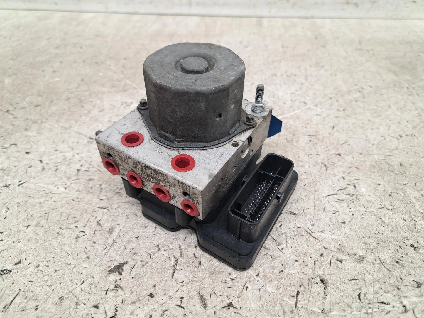 Volkswagen Polo 1.2L Petrol Abs Pump/Modulator 