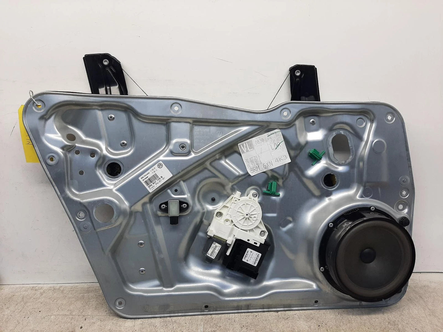 Volkswagen Tiguan Window Regulator Front Passengers Side 