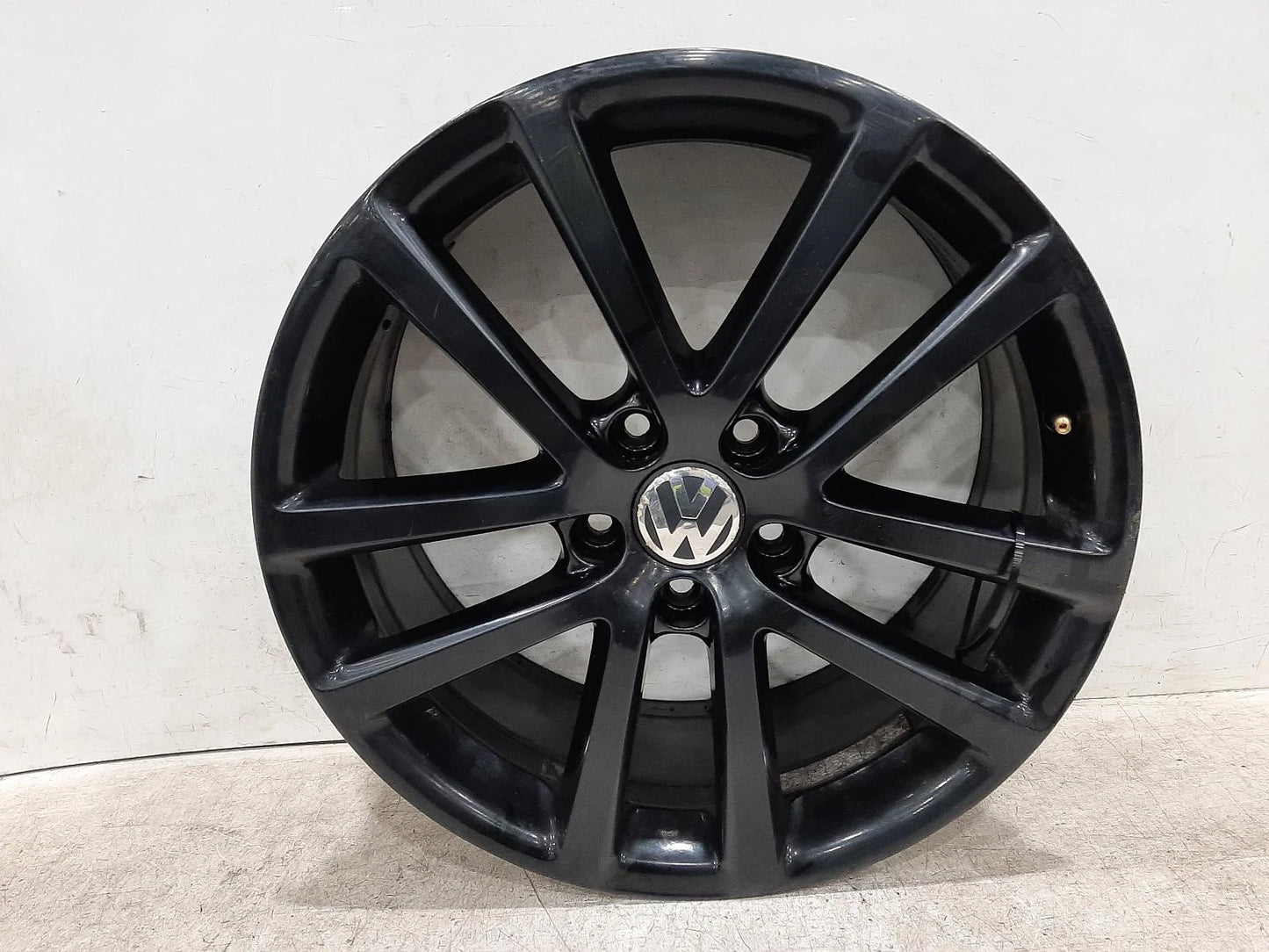 Volkswagen Golf Mk6 Alloy Wheel 7.5JX18H2 ET51 5 Twin Spokes 