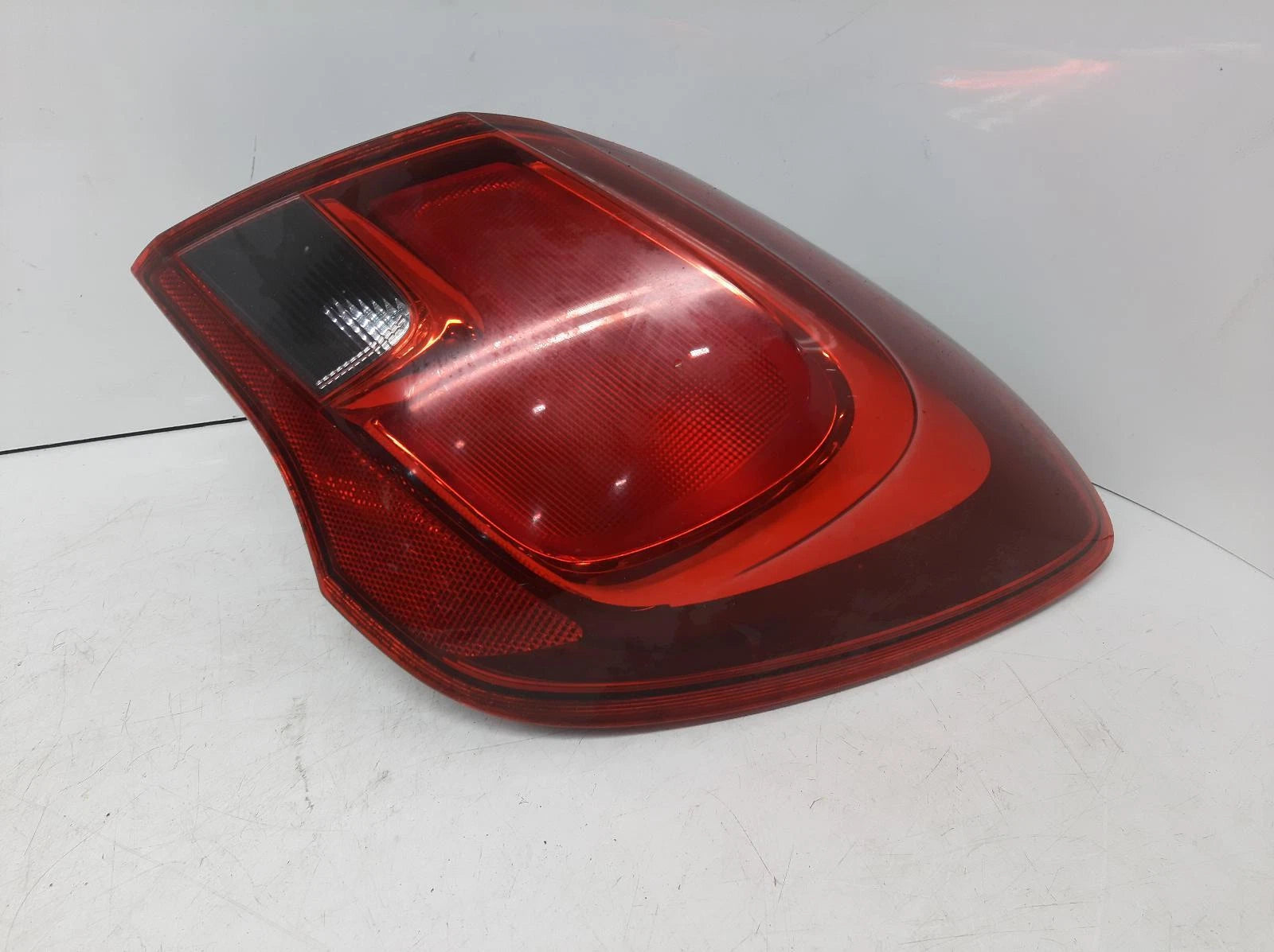 Opel Corsa Outer Drivers Right Rear Taillight Tail Light 