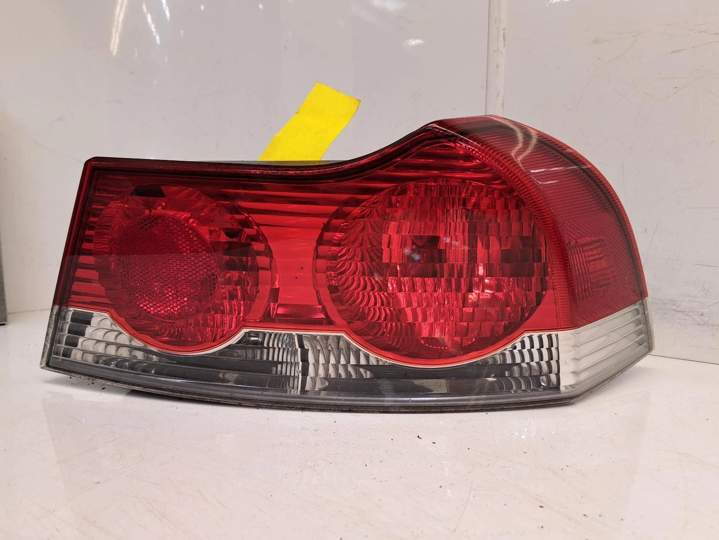 Volvo C70 Drivers Right Rear Taillight Tail Light 
