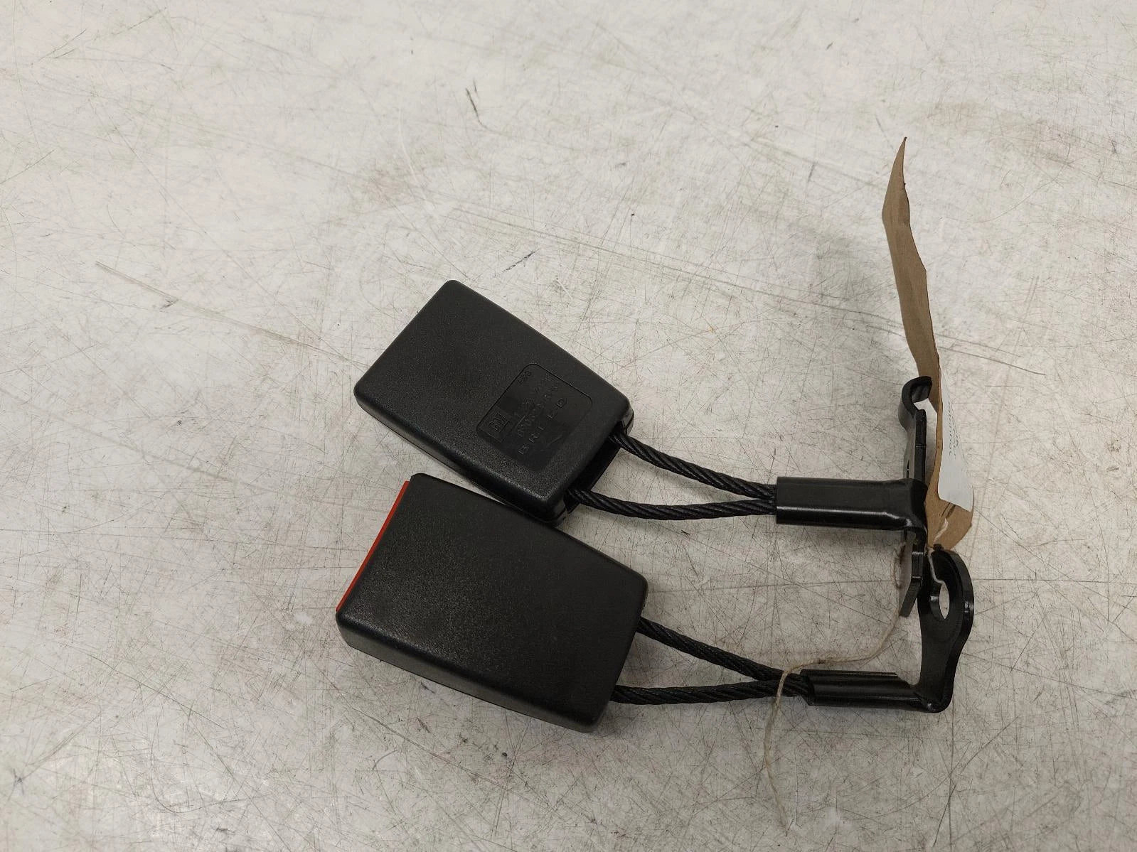 Opel Vectra Mk3 (C) NS LEFT REAR SEAT BELT STALK 