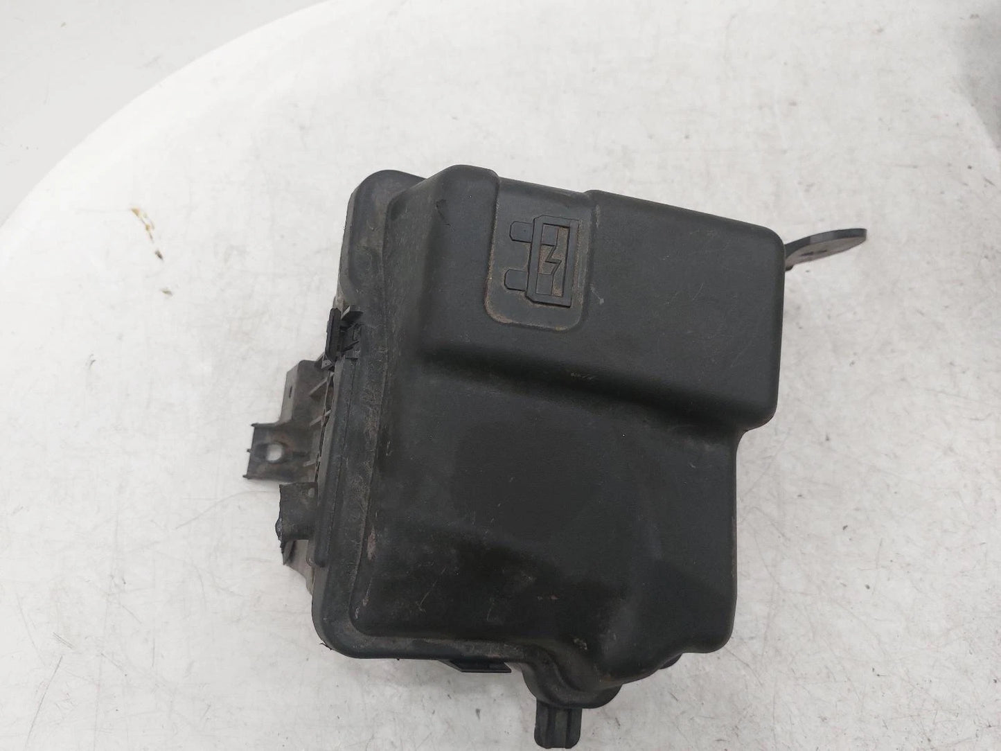 Peugeot 207 Mk1 Engine Fuse Box 