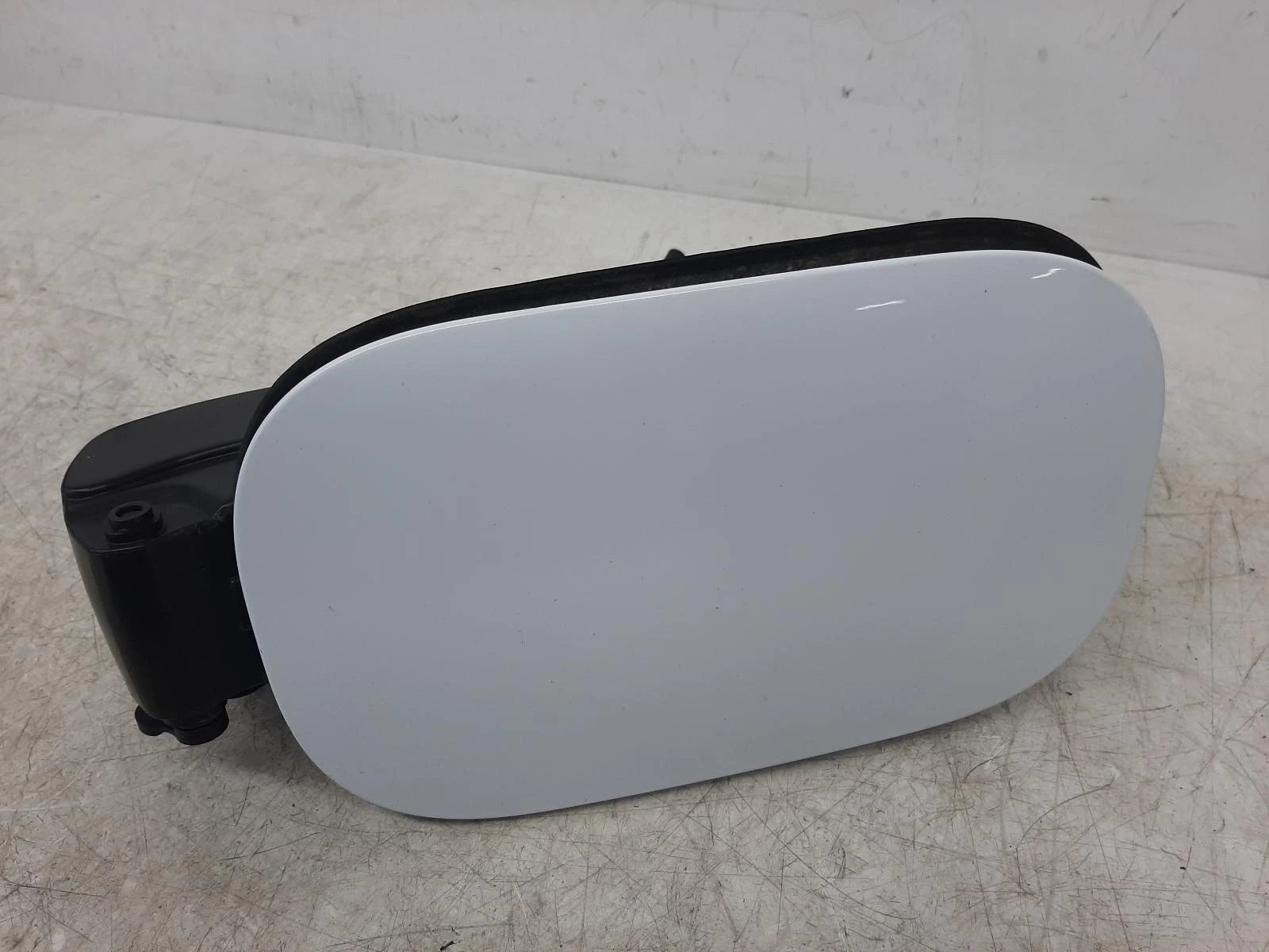 Ford <Model Year> Ford Kuga White Fuel Filler Flap & Cap Paint Colo