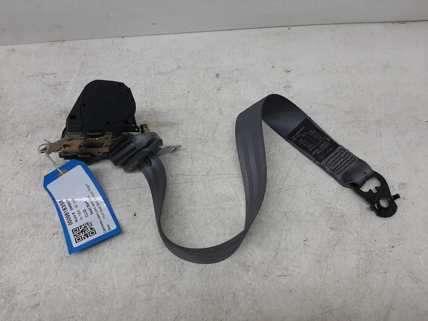 Renault Clio Front Right Drivers Seat Belt 1043594D 