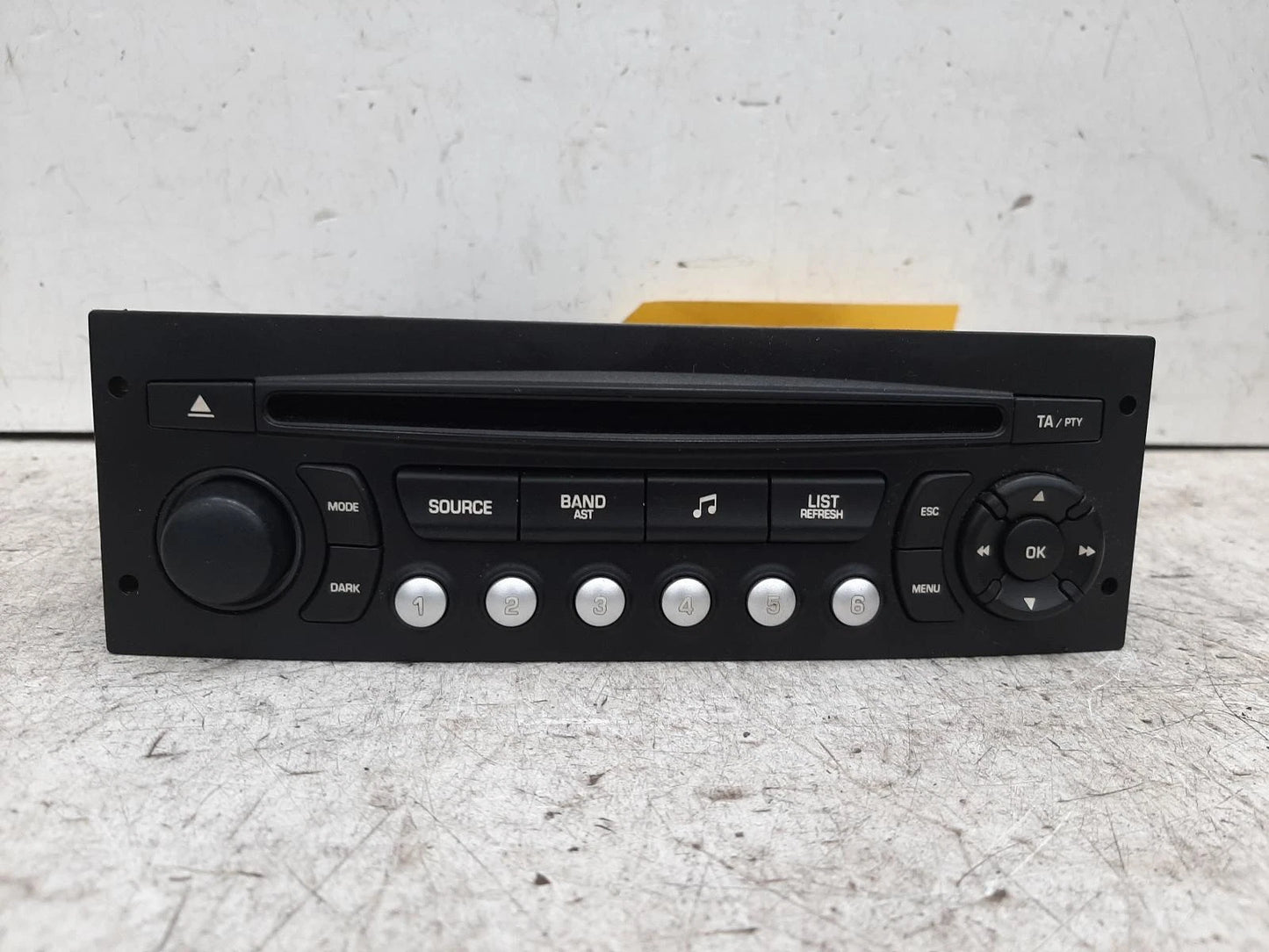 Peugeot 207 Mk1 OEM Radio/CD/Stereo Head Unit No Code Available 