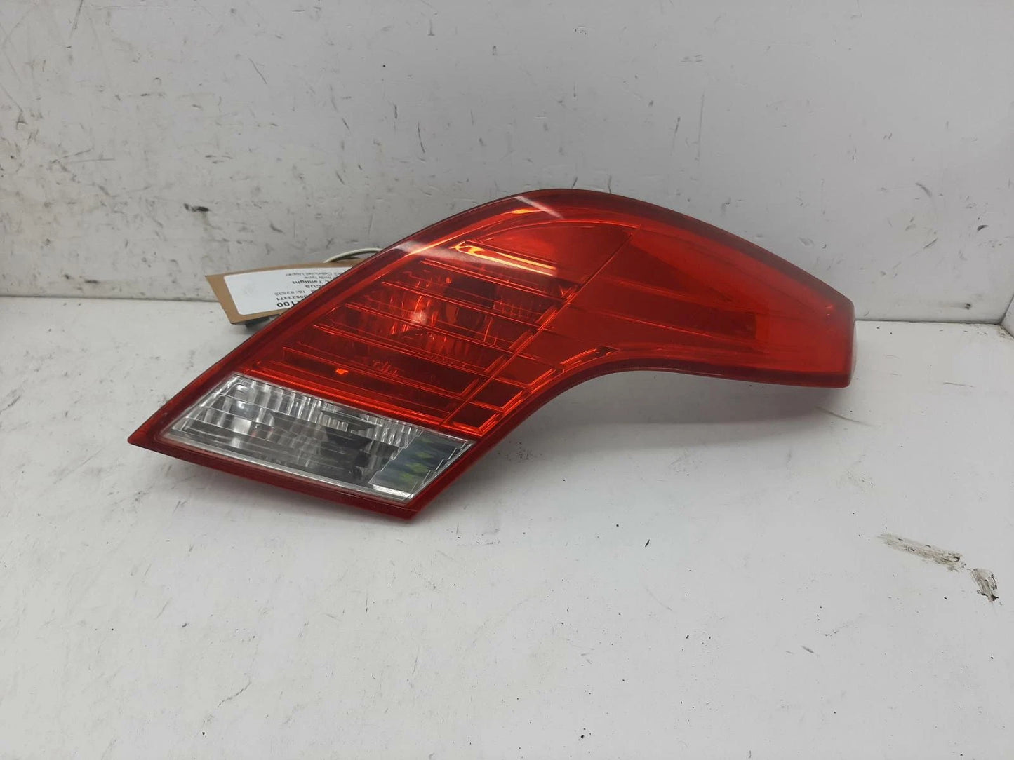 Ford Focus Cabriolet Passengers Left Rear Upper Taillight 1406677 