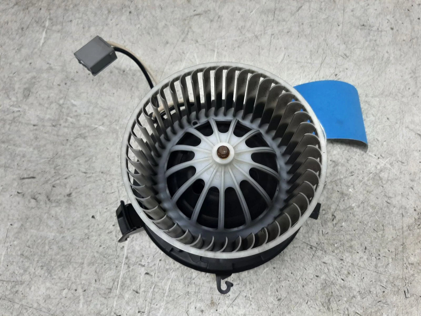 Opel Astra Mk6 HEATER MOTOR/ASSY Blower Fan Assembly 