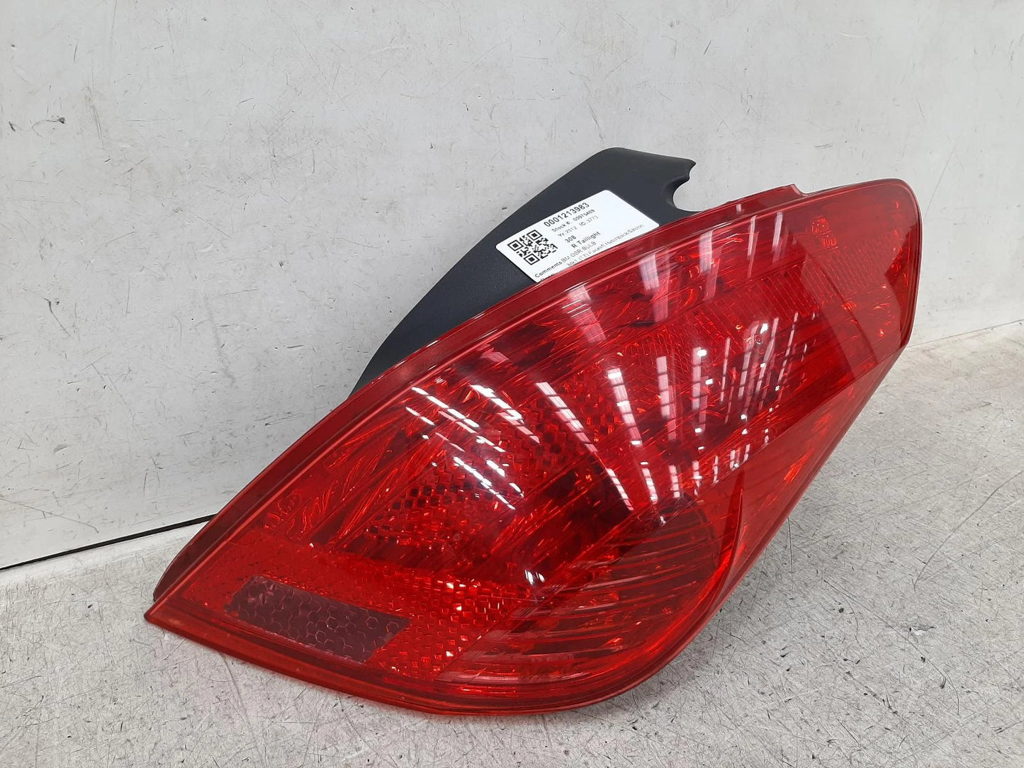 Peugeot 308 Mk1 (T7) Facelift O/S Drivers Right Rear Taillight Tail Light 