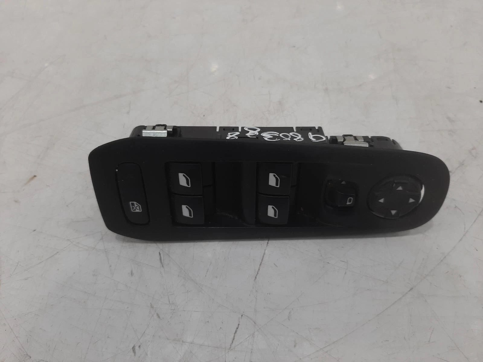 Peugeot 308 Drivers Master Window Switches 