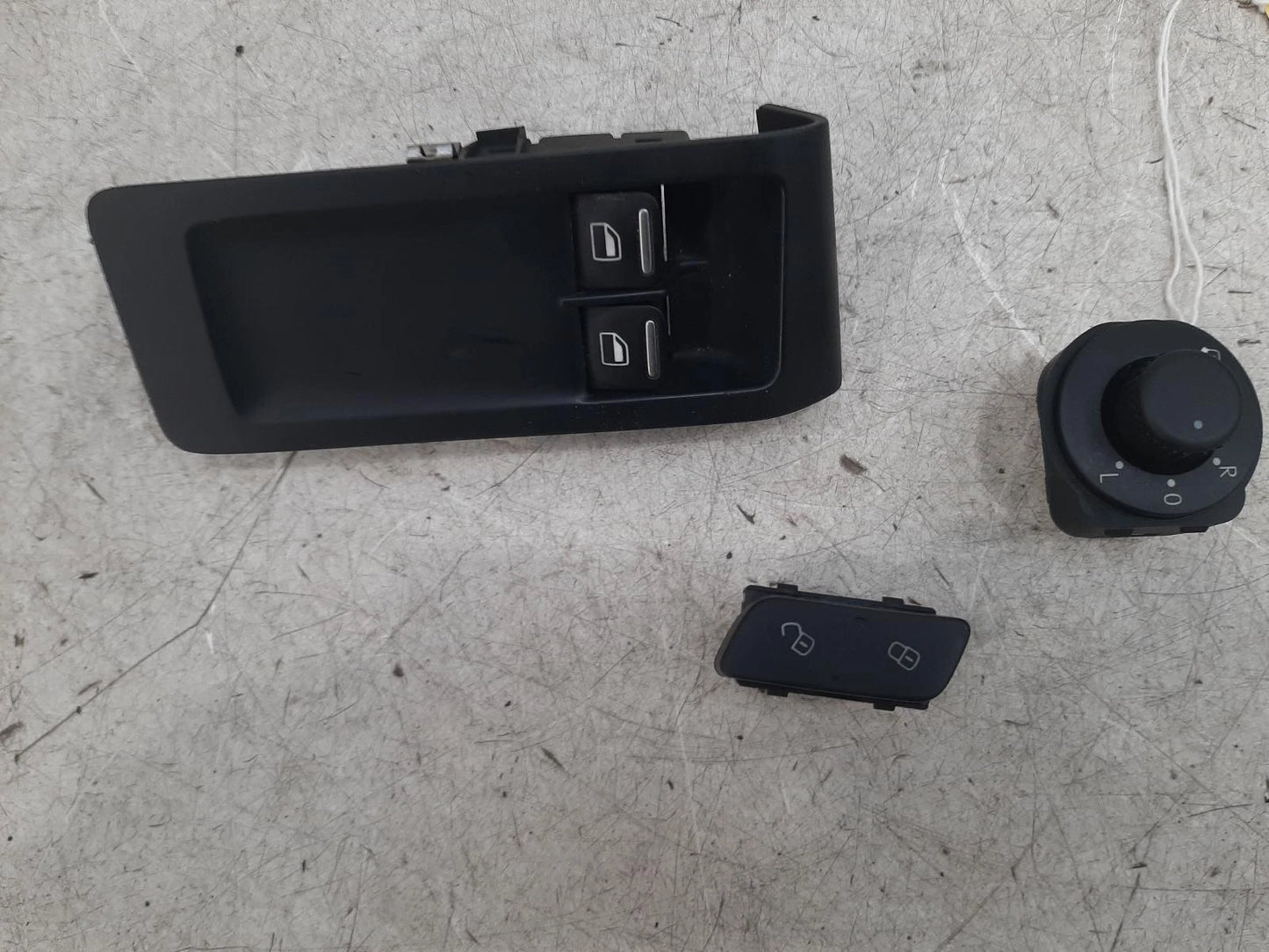 Volkswagen Beetle Drivers Master Window Switches 