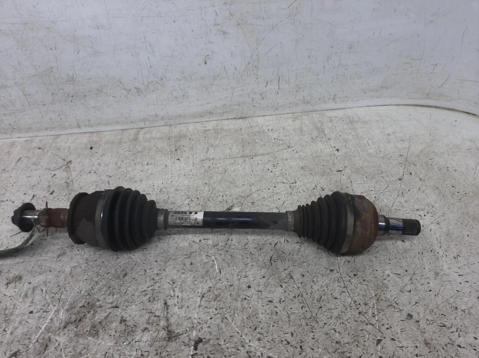 Opel Insignia Mk1 B16DTH O/S Drivers Right Front Driveshaft 