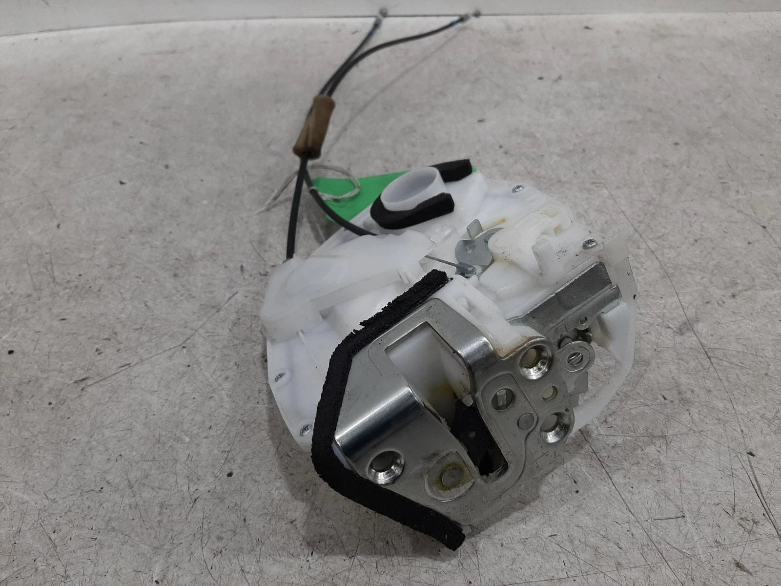 Suzuki Sx4 S Cross Mk1 Rear Left Door Lock Assembly 