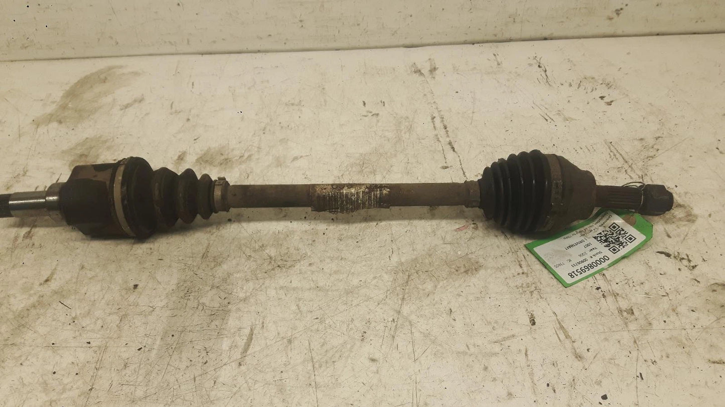 Peugeot 1007 Mk1 Manual N/S Passengers Left Front Driveshaft 