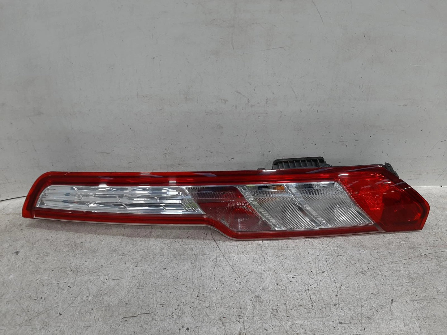 Ford Transit Custom Mk8 O/S Drivers Right Rear Taillight Tail Light 