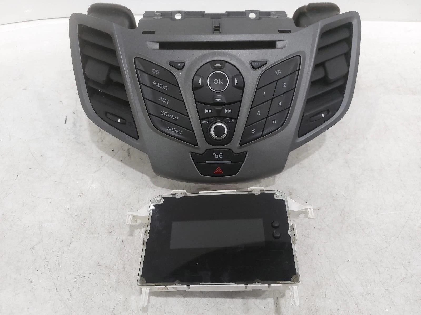 Ford Fiesta Mk7 OEM Radio/CD/Stereo Head Unit No Code Available 