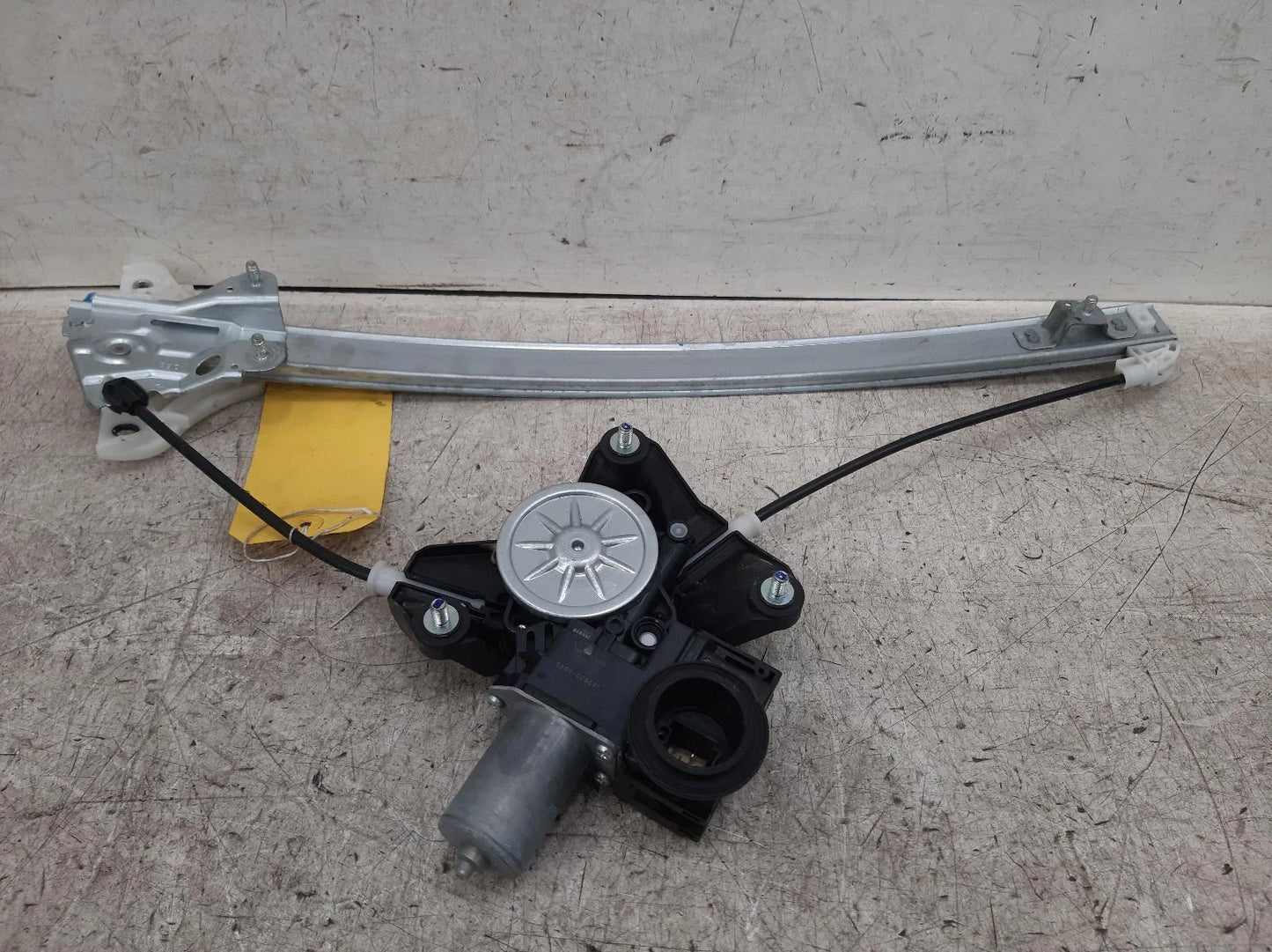 Toyota Yaris Window Regulator Front Drivers Side 
