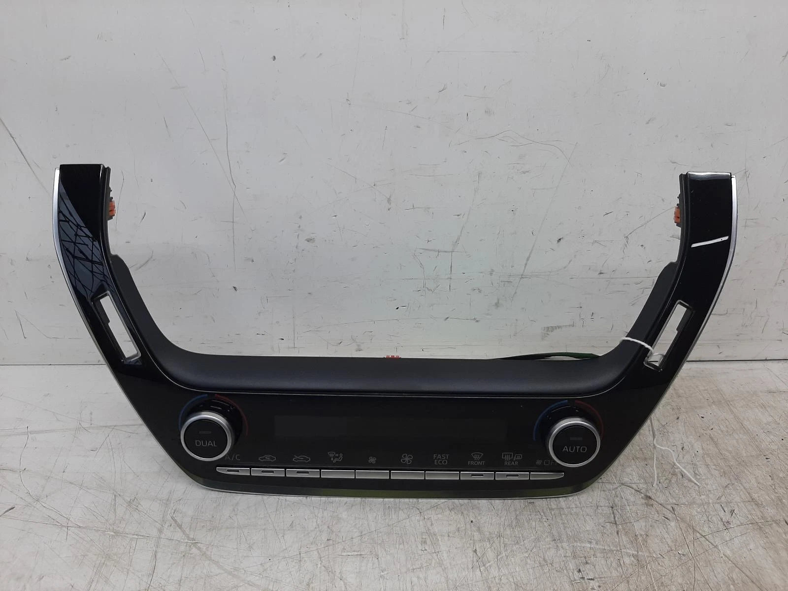 Toyota Corolla E210 Heater Air Con A/C Climate Controller 5590002E50 