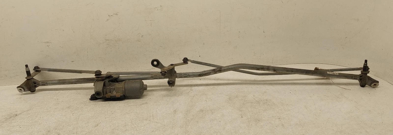 Peugeot 308 Mk1 (T7) Bosch Front Wiper Motor With Linkage 