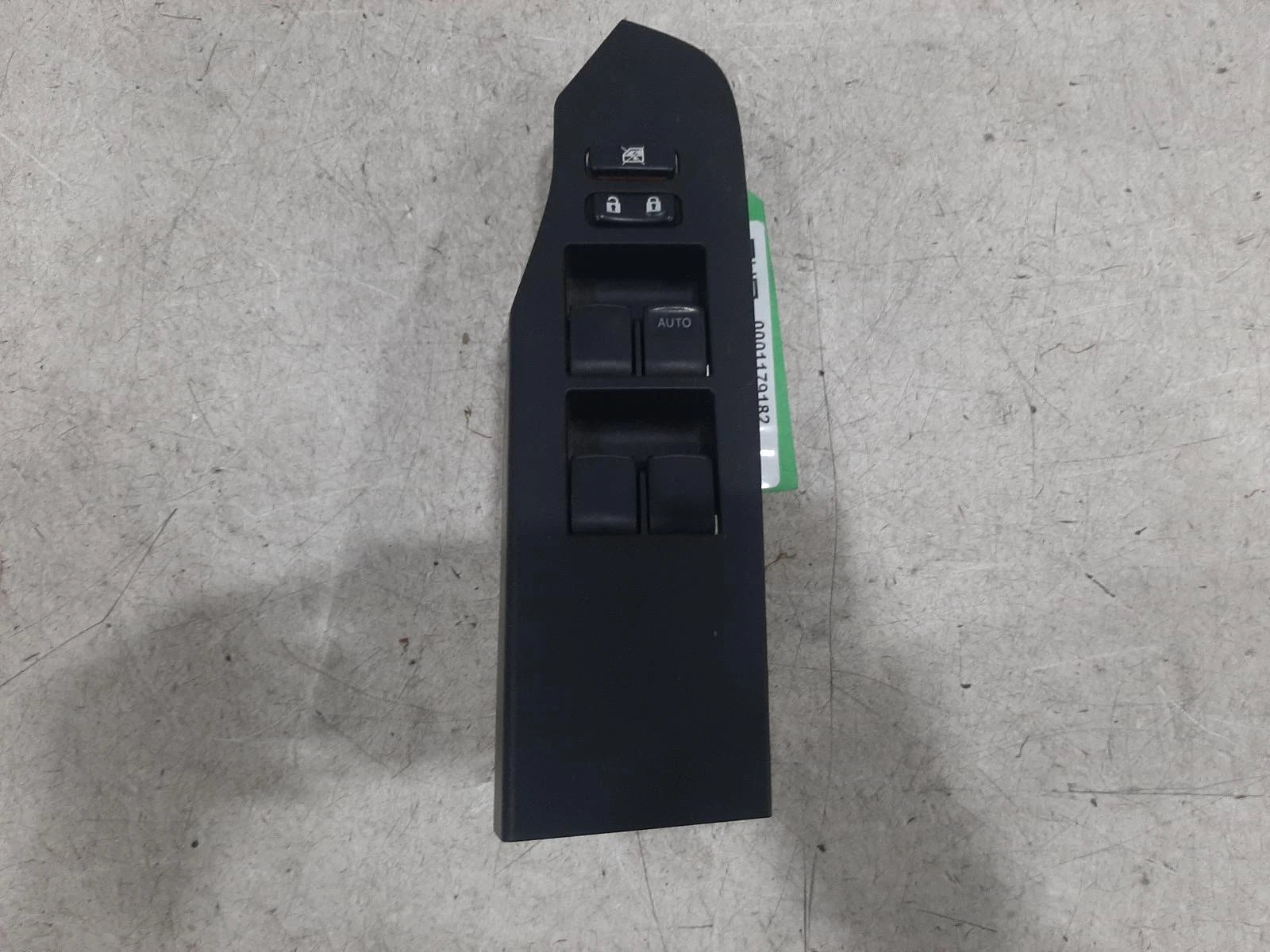 Toyota Auris Mk2 (E180) Front Right Window Switches 