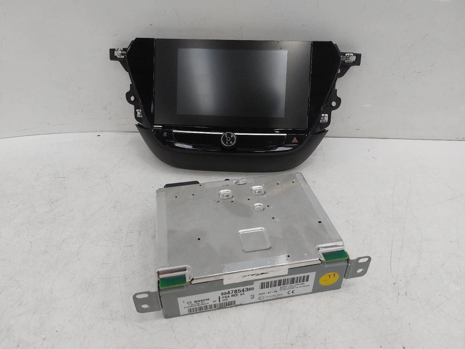 Opel Corsa Sat. Nav. Unit Satellite Navigation Head Unit 