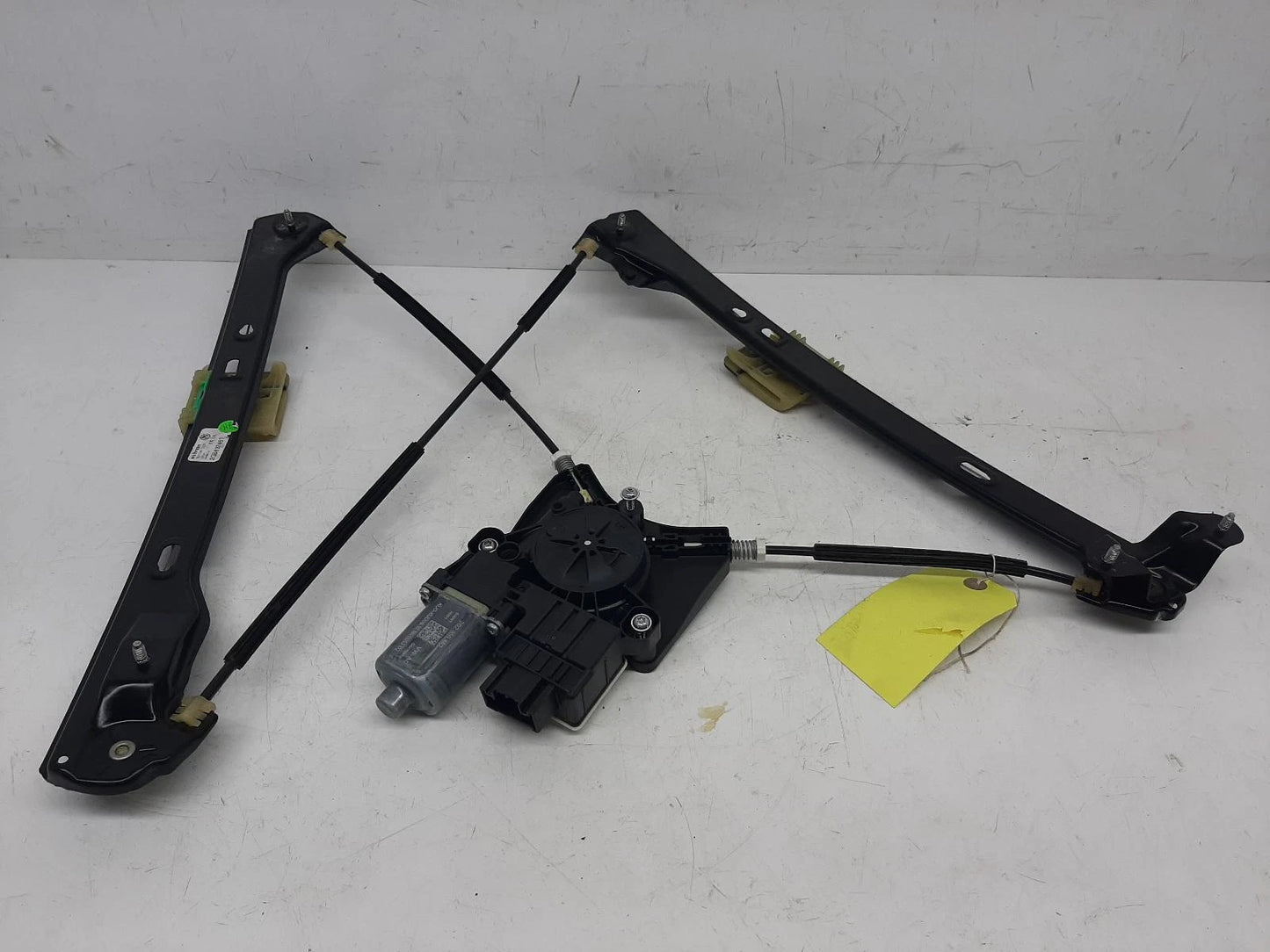 Volkswagen Polo Window Regulator Front Passengers Side 