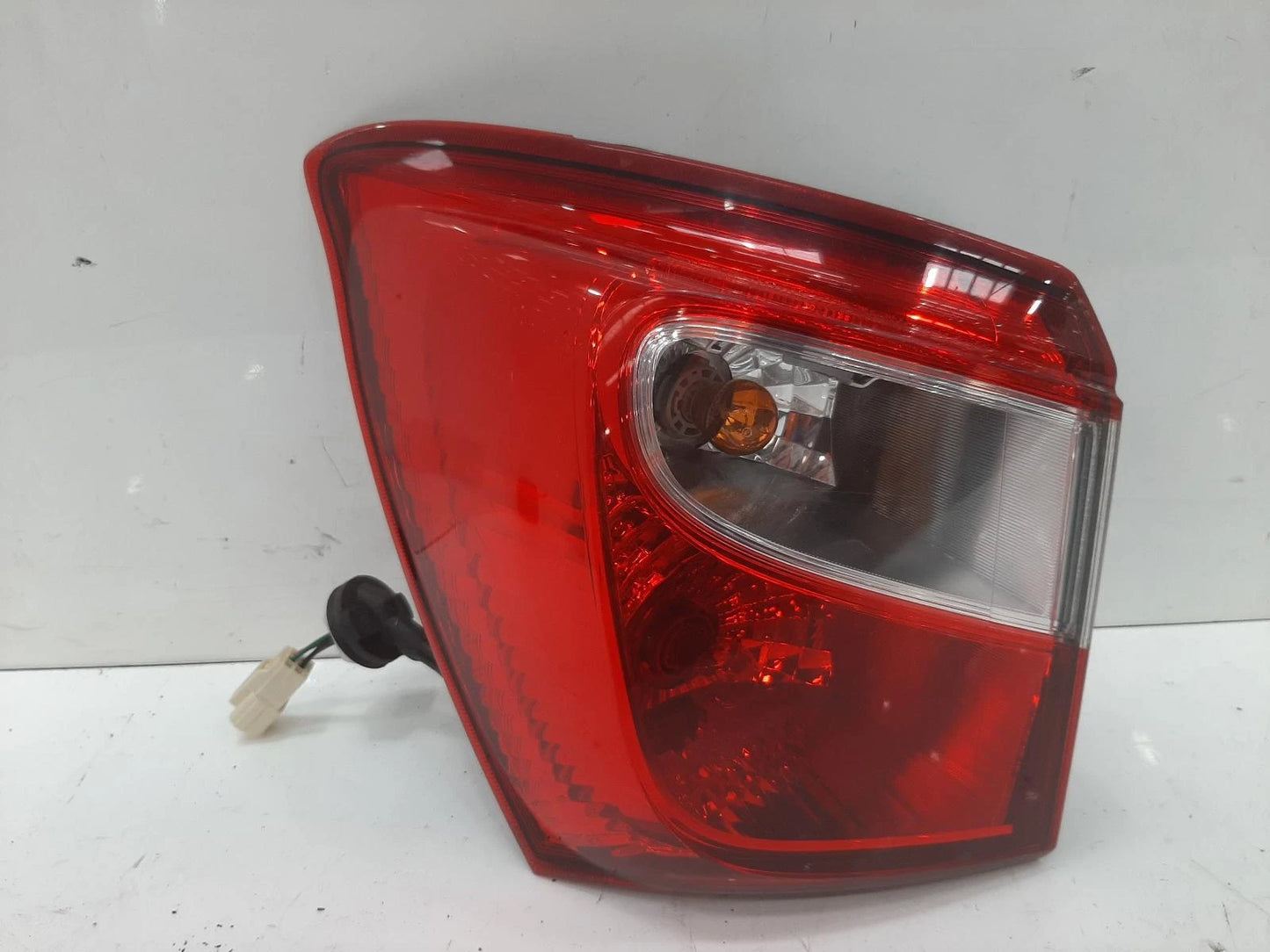 Suzuki Sx4 S Cross Mk1 N/S Passengers Left Rear Outer Taillight Tail Light 
