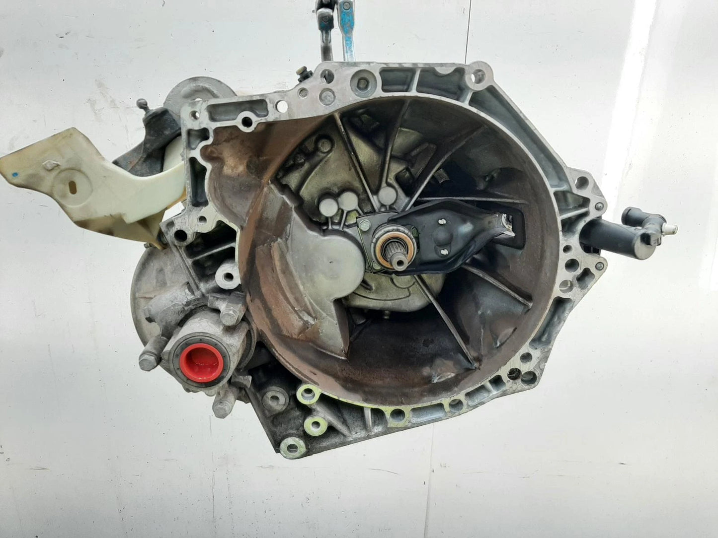 Peugeot 2008 Mk1 5 Speed Manual Gearbox 