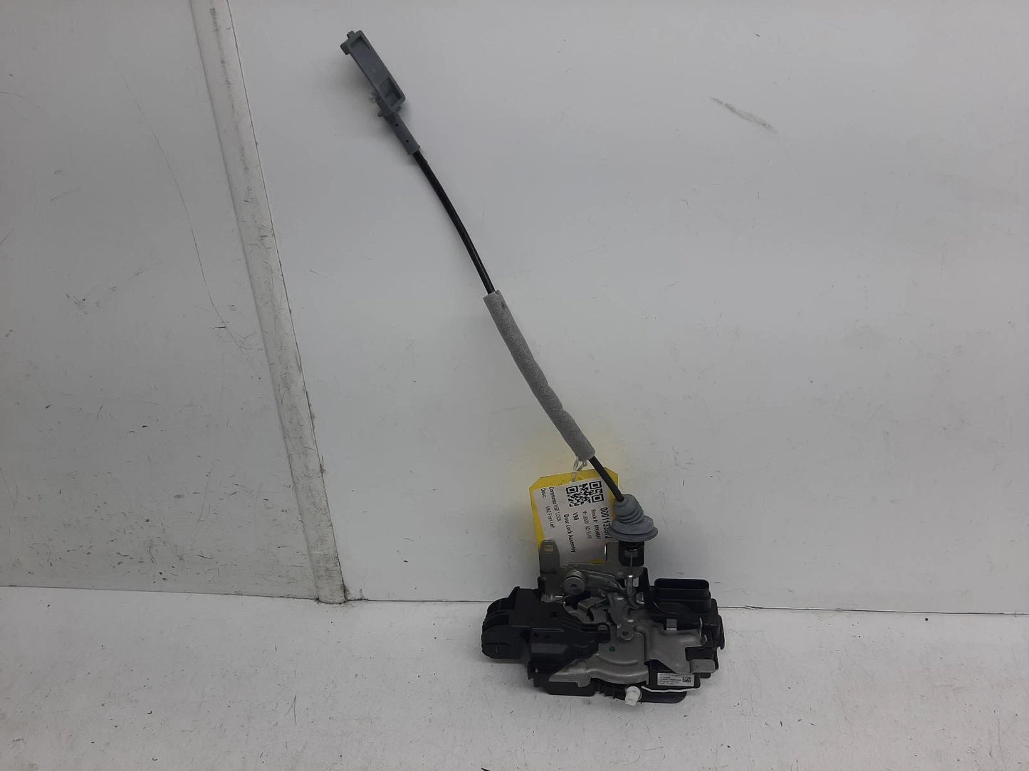 Volvo V90 Mk2 Front Left Door Lock Assembly 
