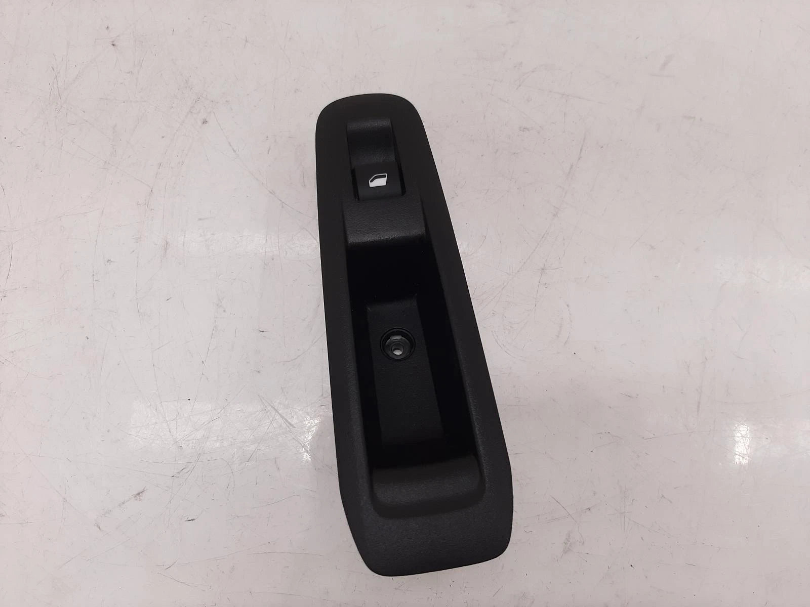 Peugeot 308 Mk2 (T9) Rear Left Window Switch 
