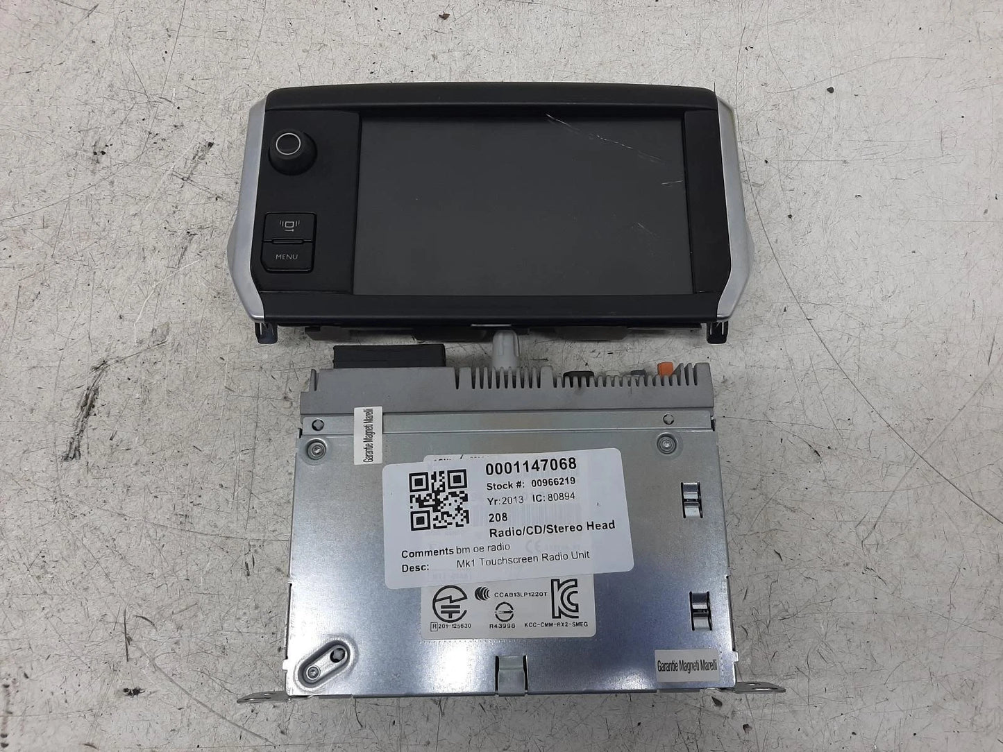 Peugeot 208 Mk1 OEM Radio/CD/Stereo Head Unit No Code Available 