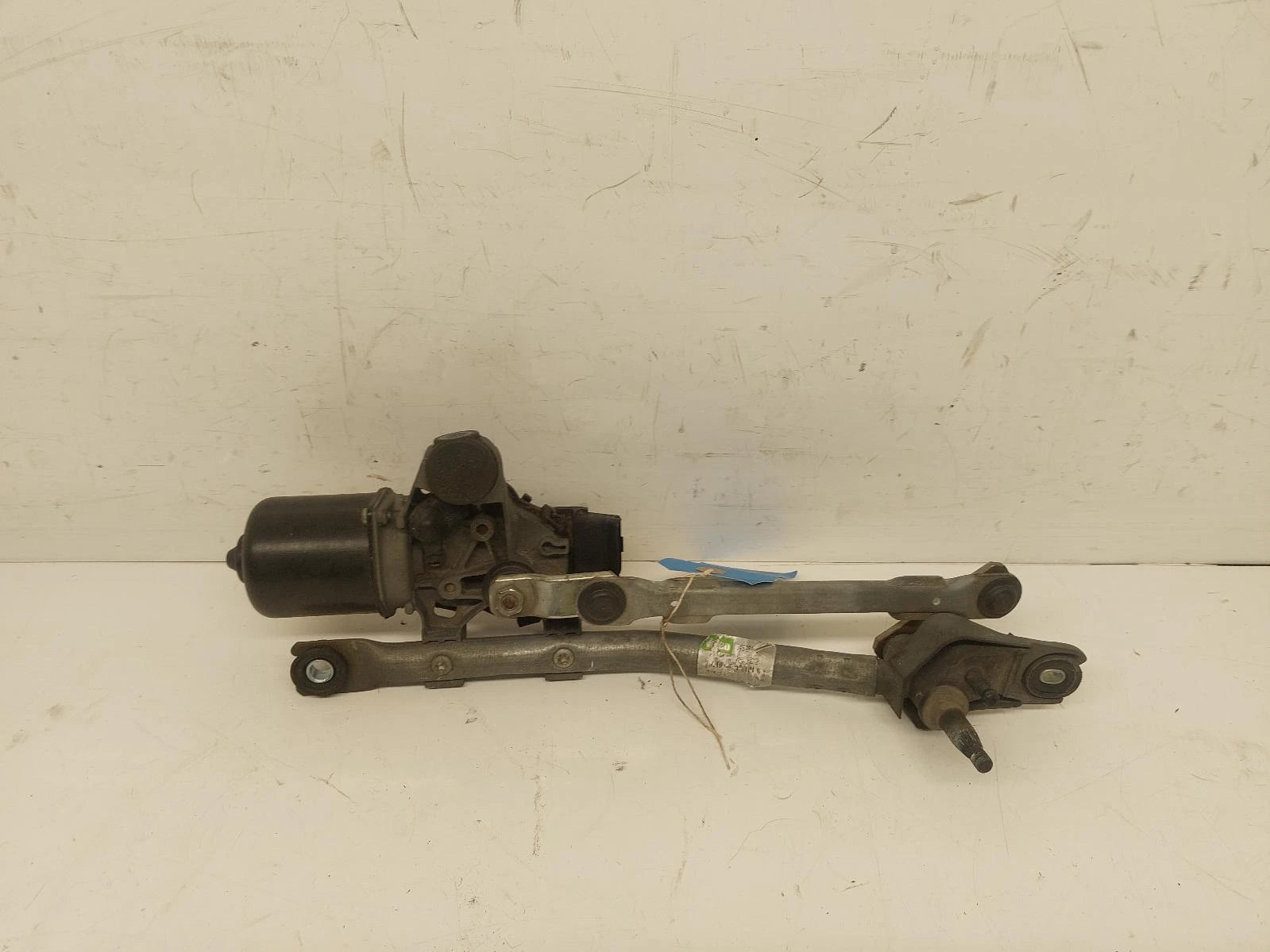 Peugeot 107 Mk1 Front Wiper Motor With Rack 
